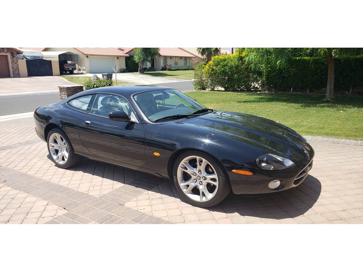 2003 Jaguar XK8 for sale by owner in La Quinta