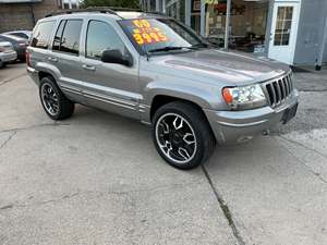 Gold 2000 Jeep Grand Cherokee