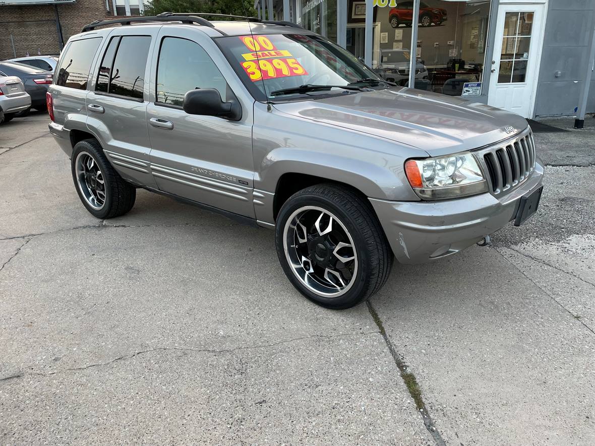 2000 Jeep Grand Cherokee for sale by owner in Chicago