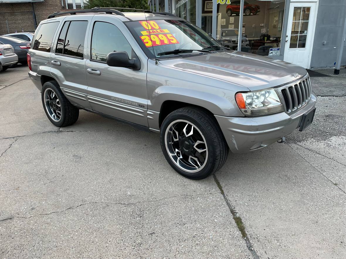 2000 Jeep Grand Cherokee for sale by owner in Chicago