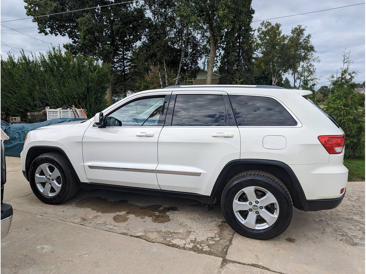2011 Jeep Grand Cherokee L Sale by Owner in Hartland, MI 48353