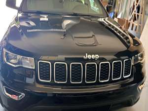 Black 2019 Jeep Grand Cherokee L