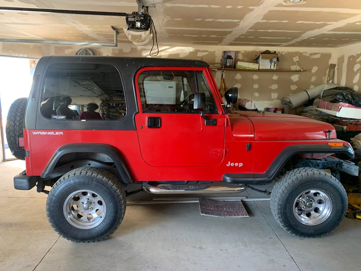 1994 Jeep Wrangler for sale by owner in Kingsburg
