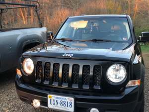 Black 2016 Jeep Patriot