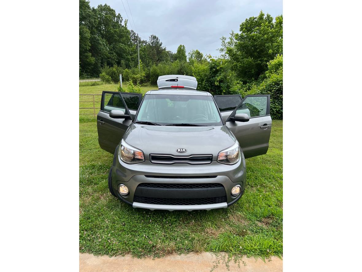 2019 Kia Soul for sale by owner in Woodruff