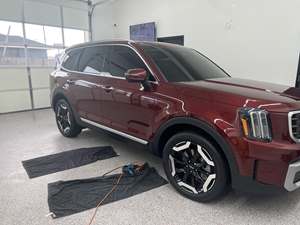 Red 2023 Kia Telluride