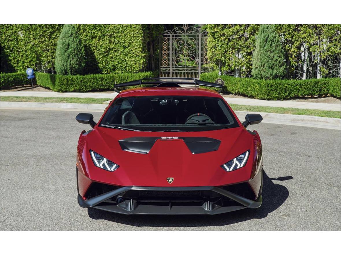 2022 Lamborghini Huracan for sale by owner in Los Angeles