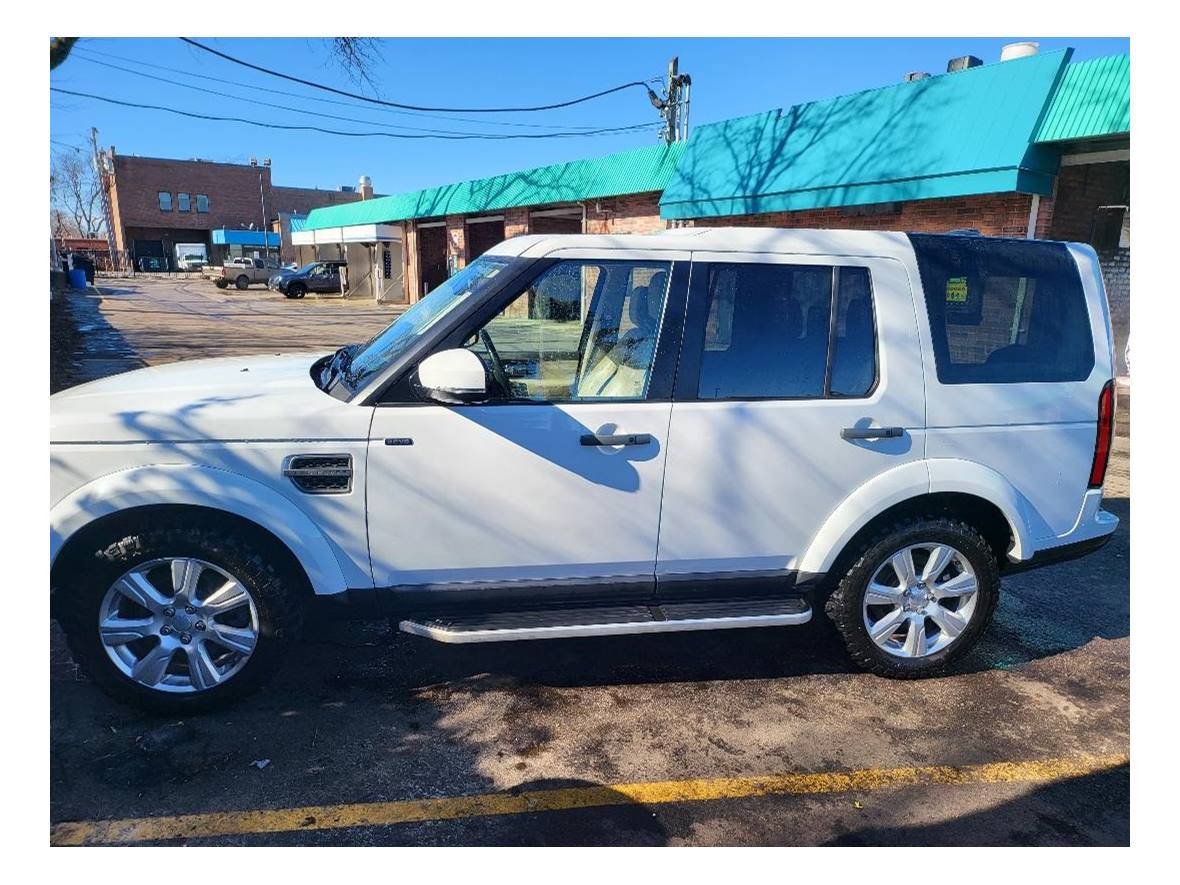 2016 Land Rover LR4 for sale by owner in Des Plaines