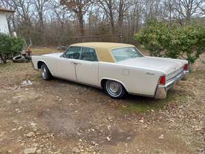 Beige 1964 Lincoln Continental