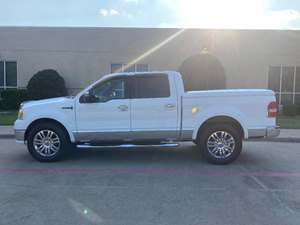 White 2007 Lincoln Mark Lt