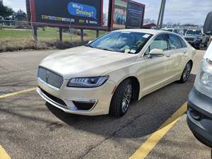 Beige 2018 Lincoln MKZ Hybrid