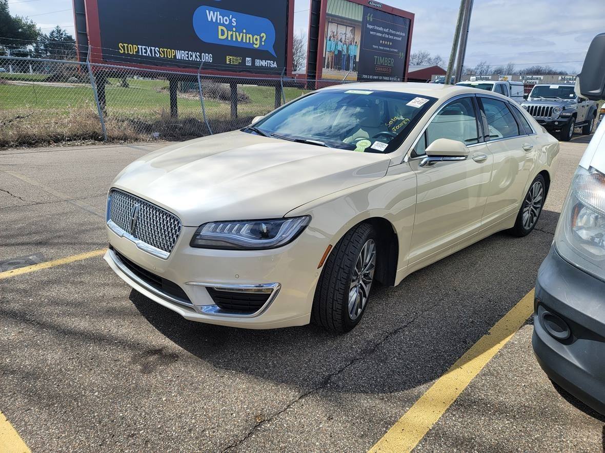 2018 Lincoln MKZ Hybrid for sale by owner in Lansing