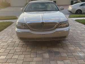 Lincoln Town Car for sale by owner in Nokomis FL
