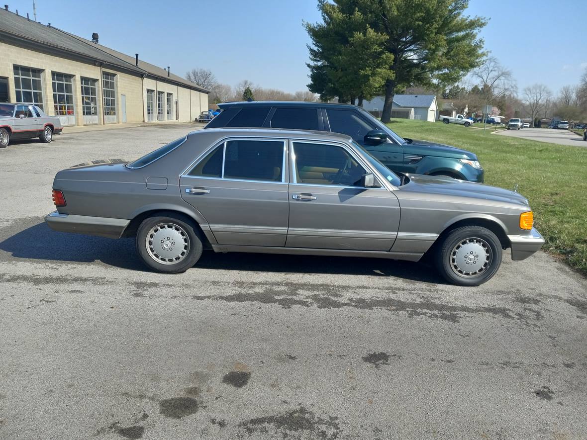 1988 Maybach Benz for sale by owner in Columbus
