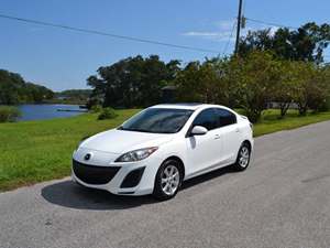 White 2010 Mazda MAZDA3 - i Touring