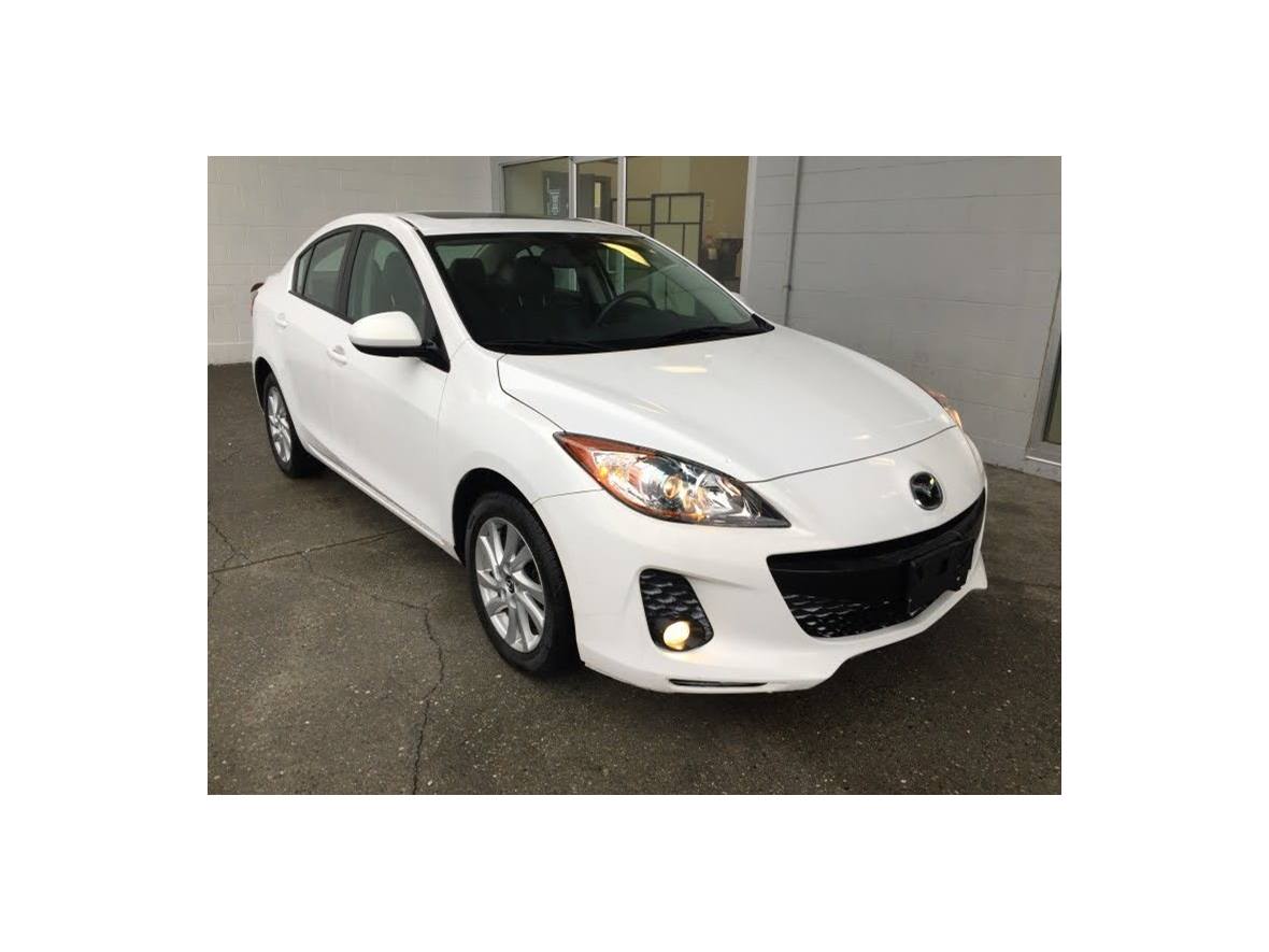 2013 Mazda Mazda3 for sale by owner in Detroit