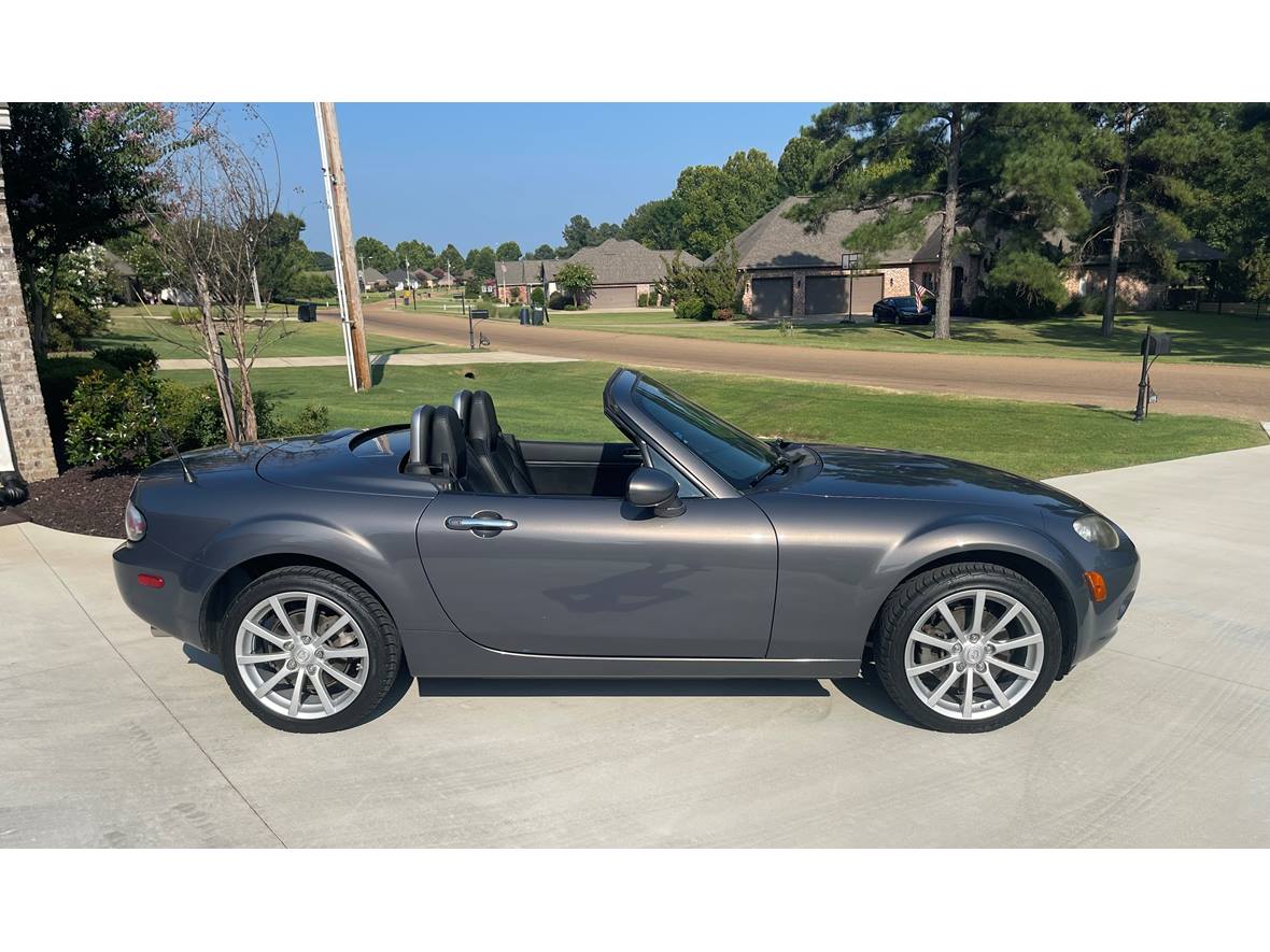 2008 Mazda Mx-5 Miata for sale by owner in Madison