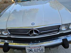 1975 Mercedes-Benz 400-Class with Black Exterior