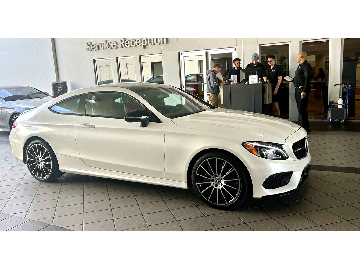 2017 Mercedes-Benz C-Class for sale by owner in Oviedo
