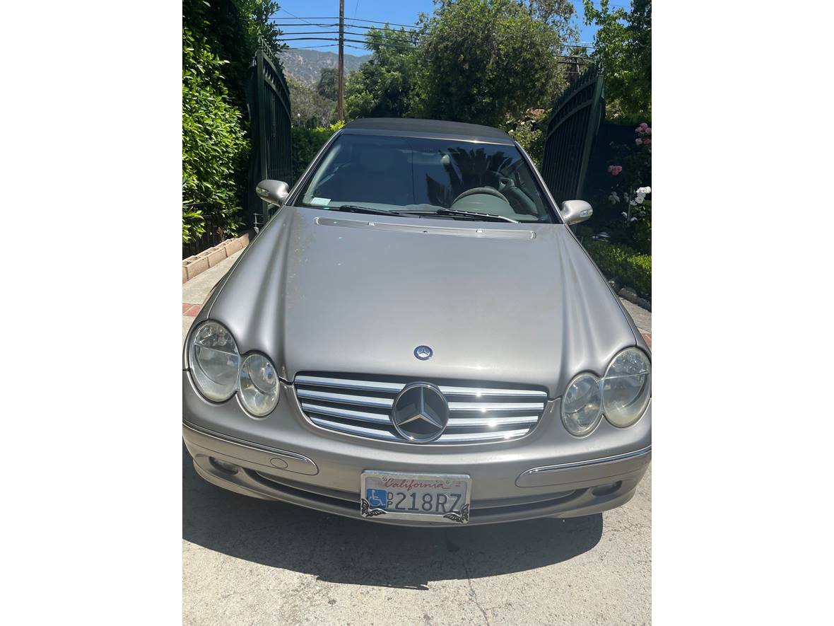 2005 Mercedes-Benz CLK-Class for sale by owner in Glendale