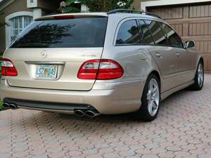 Gold 2004 Mercedes-Benz E-Class