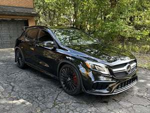 Black 2018 Mercedes-Benz GLA-Class