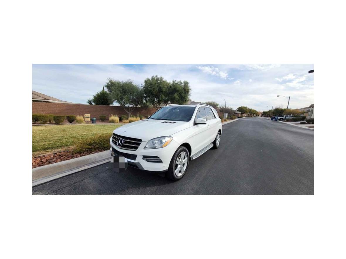 2015 Mercedes-Benz M-Class for sale by owner in Las Vegas