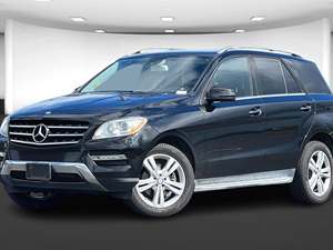 Black 2014 Mercedes-Benz M-Class ML 350 BlueTEC 4MATIC SUV