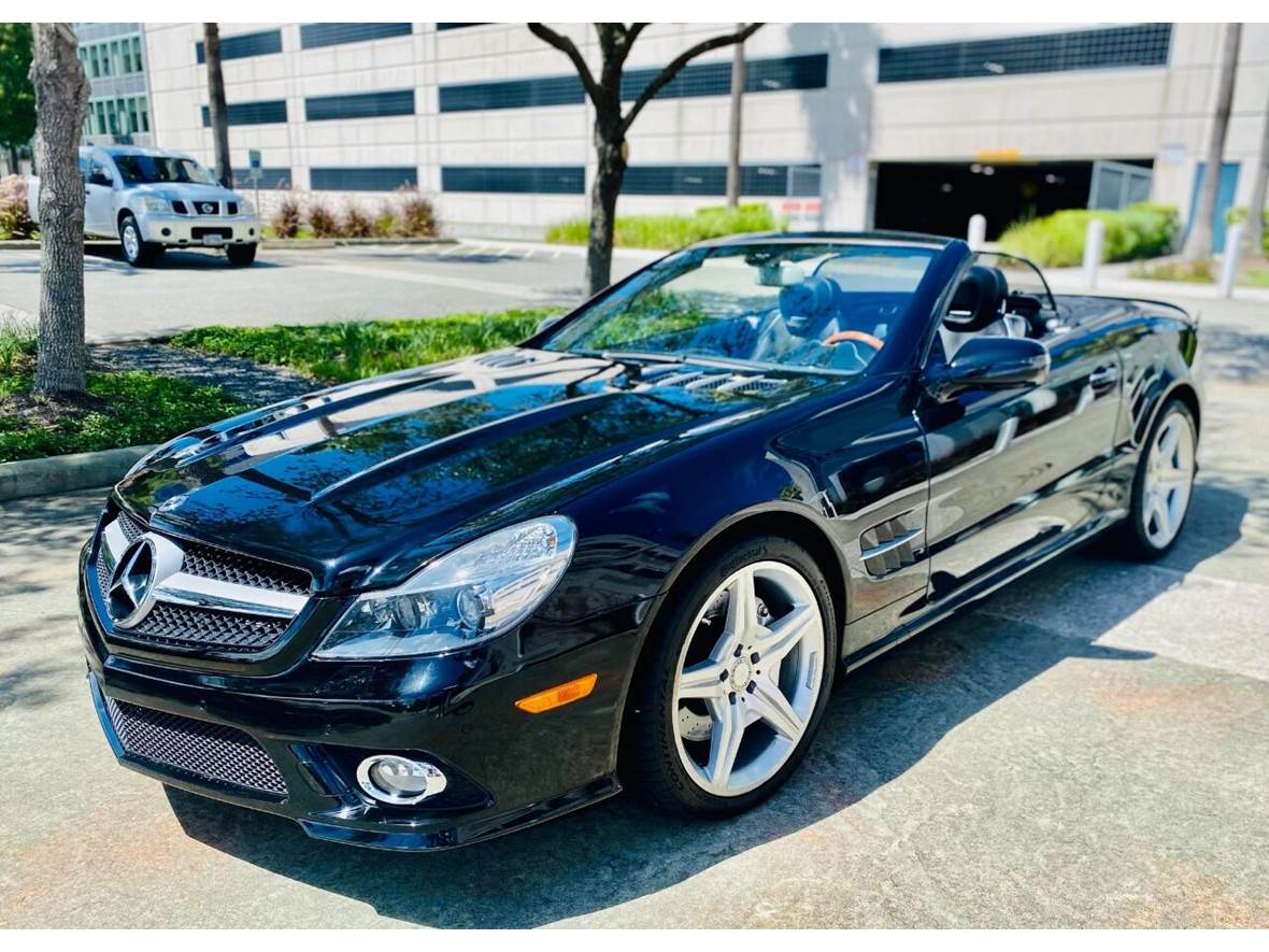 2011 Mercedes-Benz SL-Class for sale by owner in League City