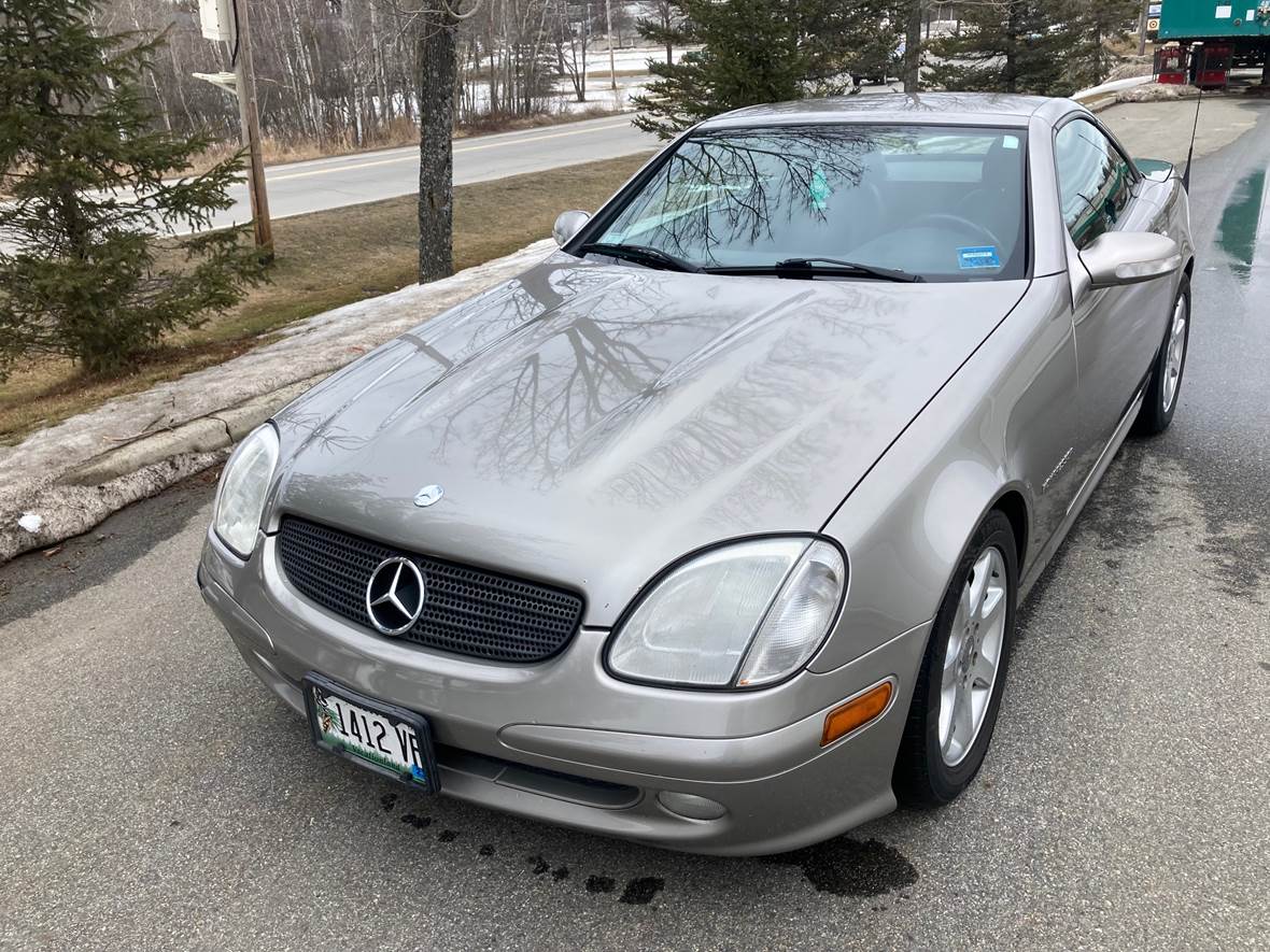 2003 Mercedes-Benz SLK-Class for sale by owner in Bangor