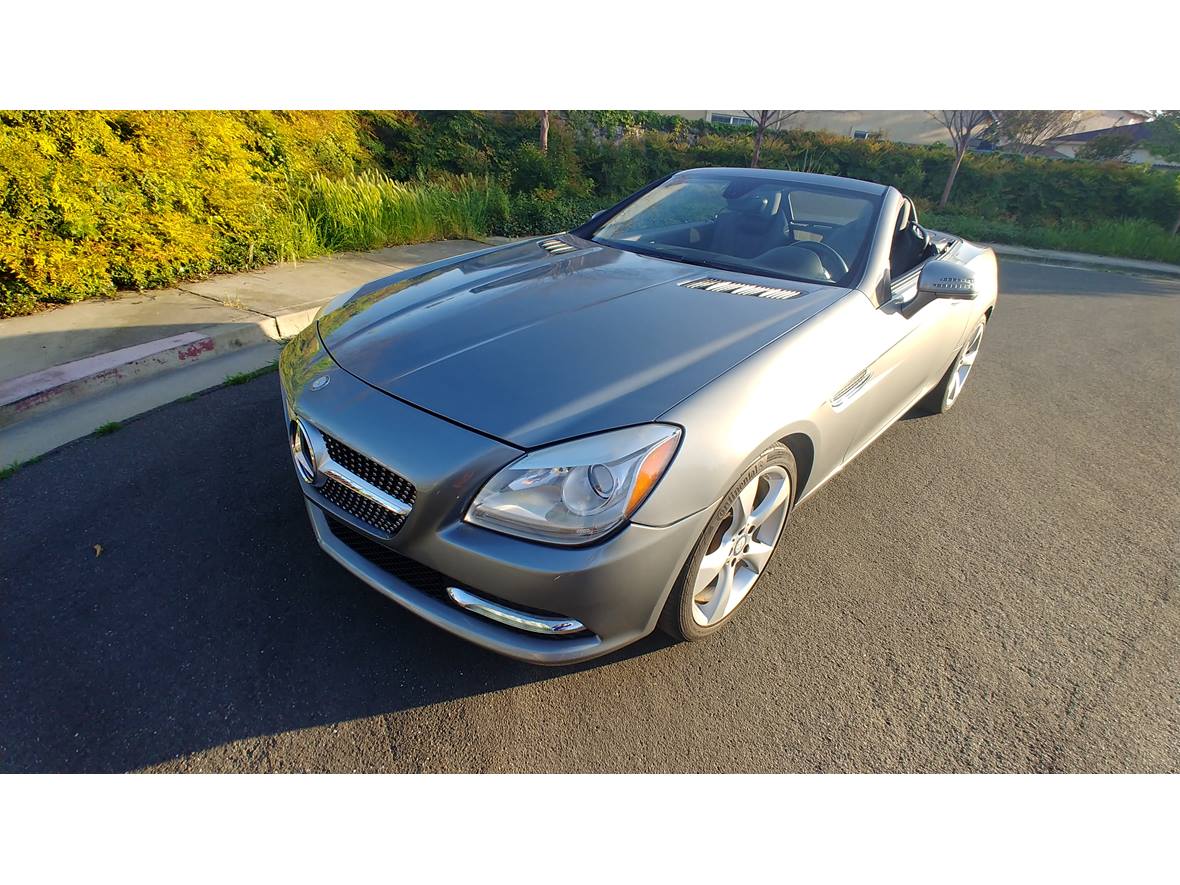 2012 MercedesBenz SLKClass Sale by Owner in Stockton, CA 95209