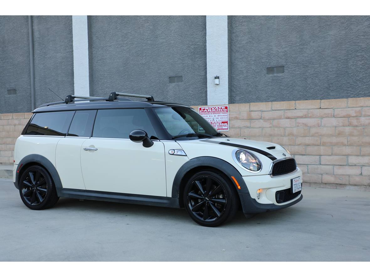 2013 MINI Cooper Clubman for sale by owner in Canoga Park