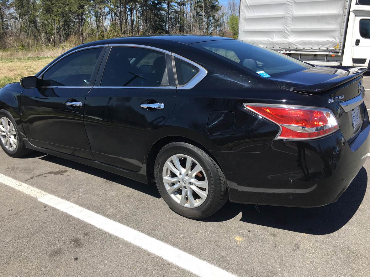 2015 Nissan Altima for sale by owner in Chattanooga