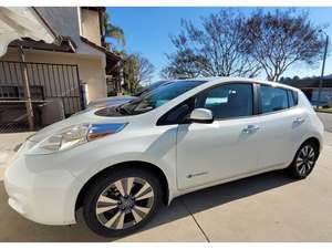 2017 Nissan Leaf with White Exterior