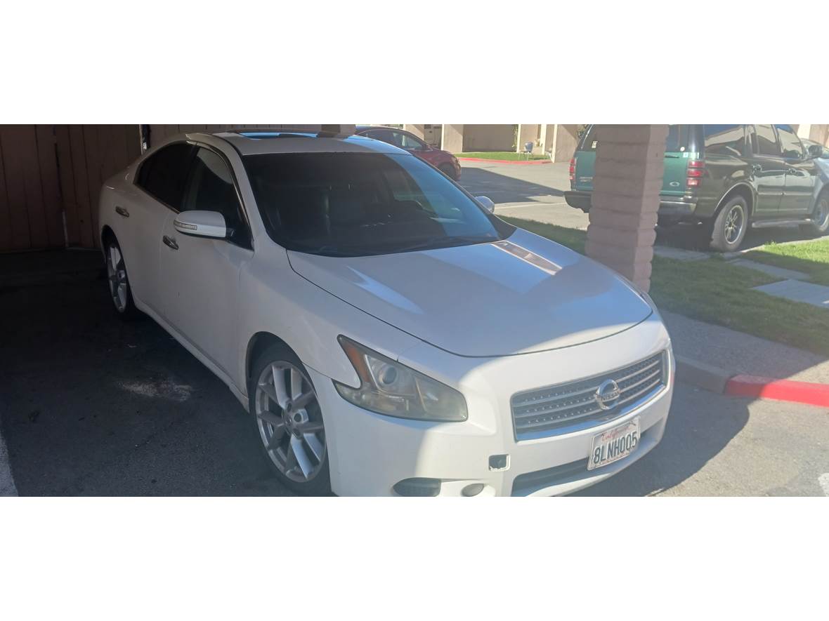 2009 Nissan Maxima for sale by owner in Salinas