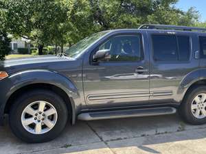 Gray 2012 Nissan Pathfinder