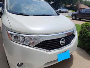 White 2017 Nissan Quest