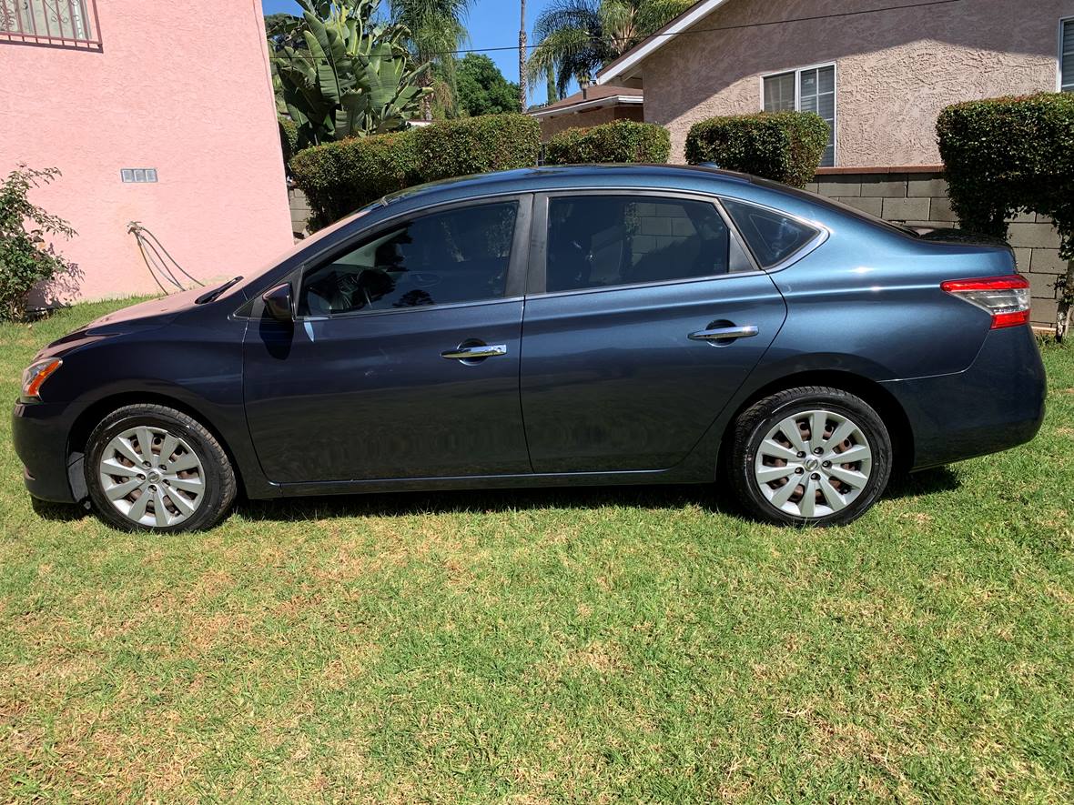 2013 Nissan Sentra for sale by owner in La Puente