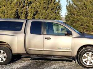 Beige 2009 Nissan Titan