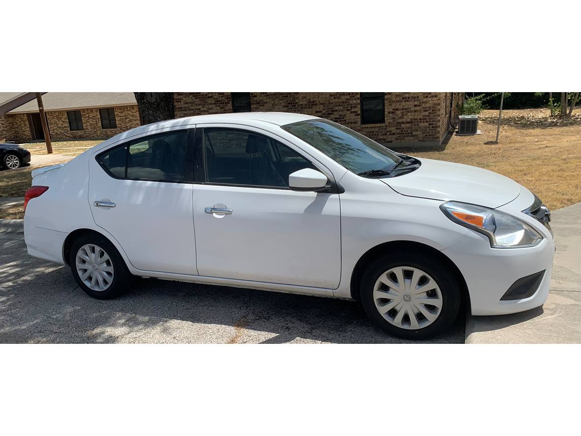 2018 Nissan Versa for sale by owner in Copperas Cove