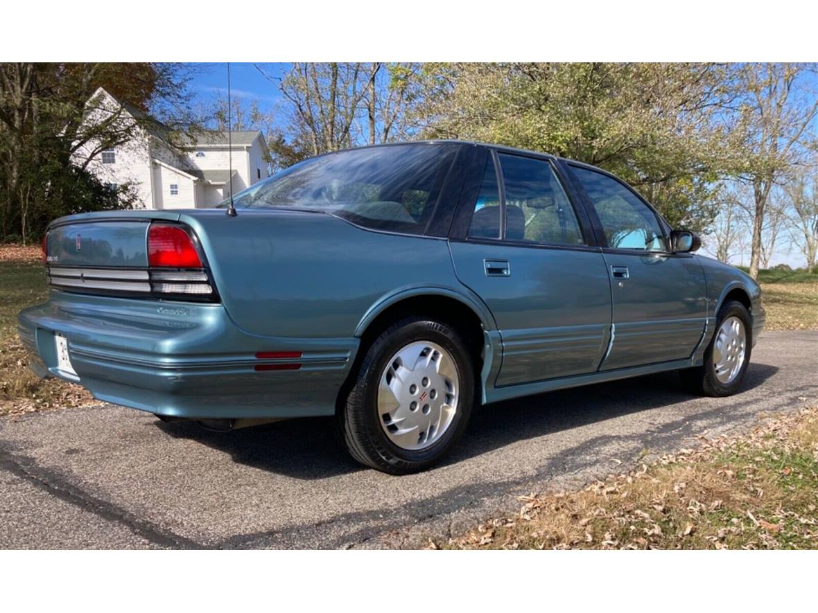 1995 Oldsmobile Cutlass Calais for sale by owner in Old Hickory
