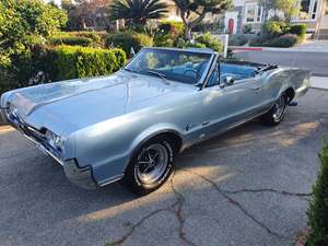 Blue 1967 Oldsmobile Cutlass Supreme