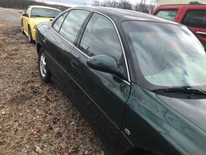 1999 Oldsmobile Intrigue with Green Exterior