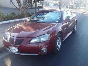 Red 2005 Pontiac Grand Prix