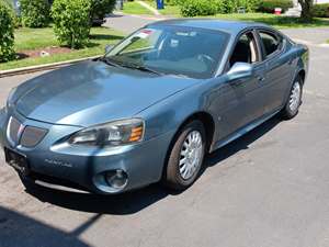 Green 2007 Pontiac Grand Prix