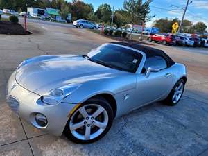 2007 Pontiac Solstice with Gray Exterior