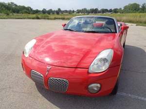 Red 2008 Pontiac Solstice