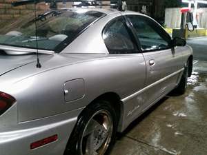 2005 Pontiac Sunfire with Silver Exterior