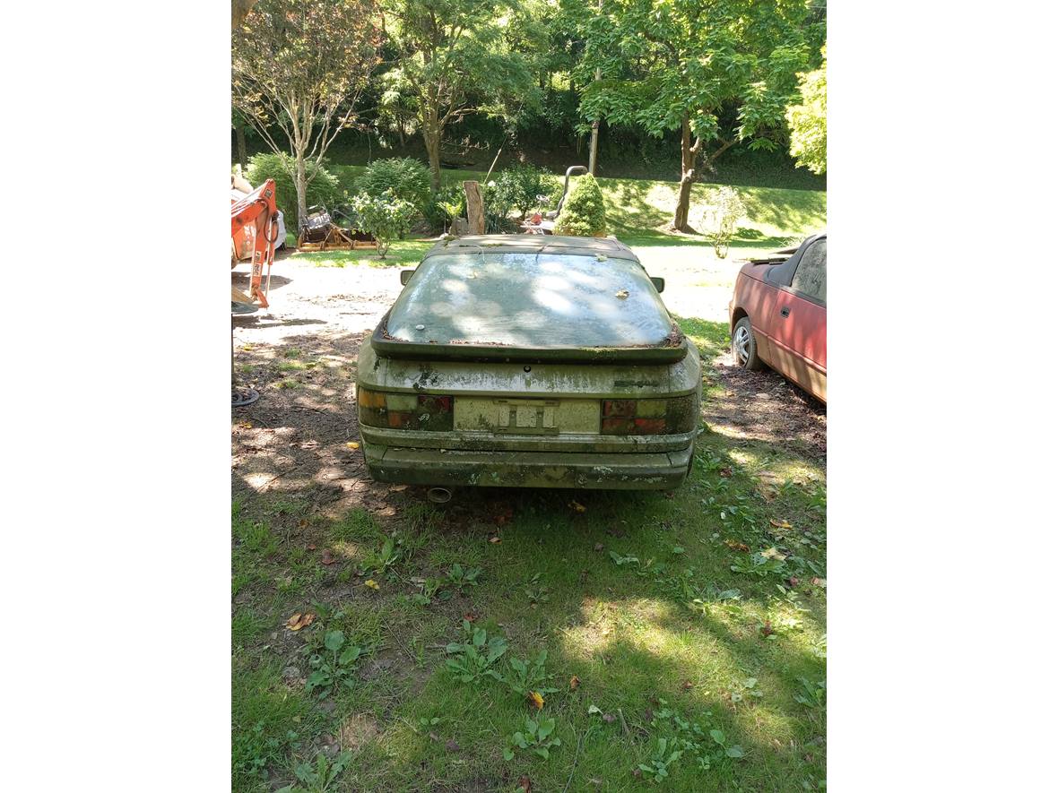 1984 Porsche 944 for sale by owner in West Finley