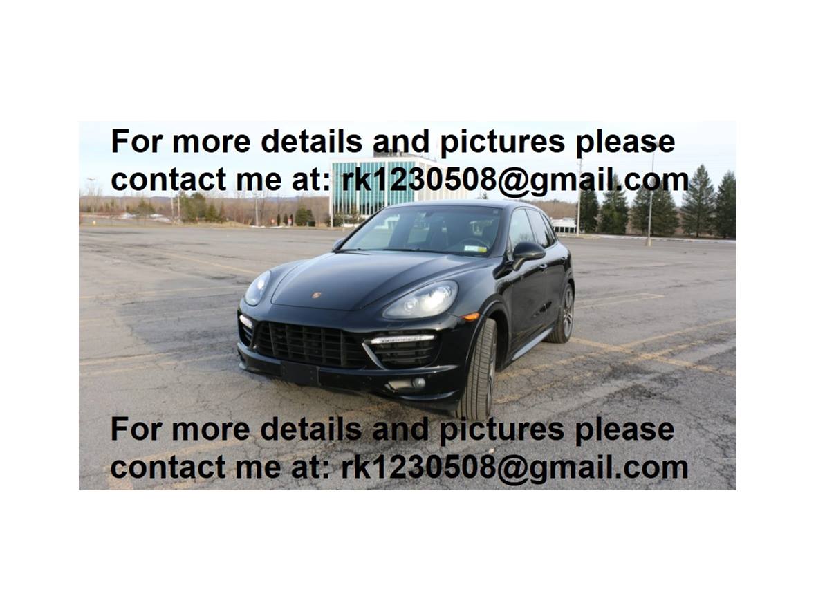 2013 Porsche Cayenne for sale by owner in Oakland